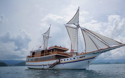 Kapal Phinisi LaMaIn Voyages Indonesia, Pilihan Tepat untuk Liburan Mewah di Labuan Bajo